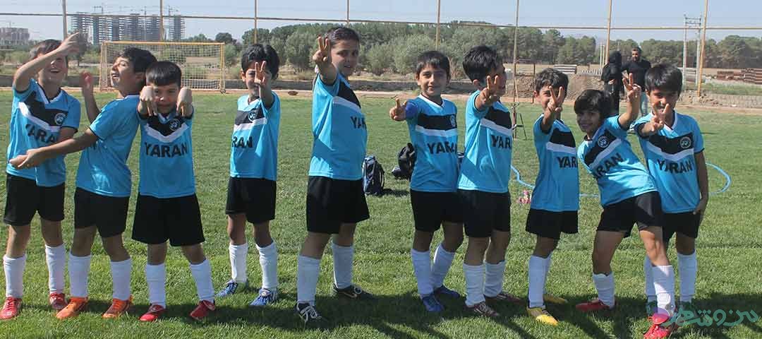 مدرسه فوتبال یاران اصفهان